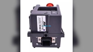 Cần bán bộ phận nâng cắt kéo Skyjack Haulotte